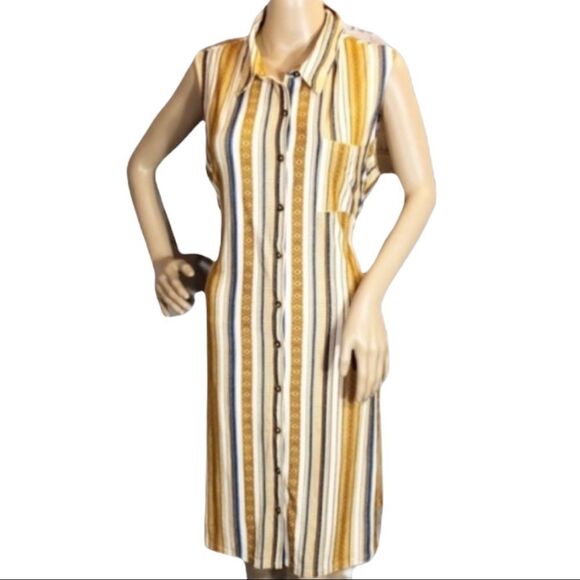 No Boundaries Sleeveless Striped Shirt Dre… - Picture 1 of 10